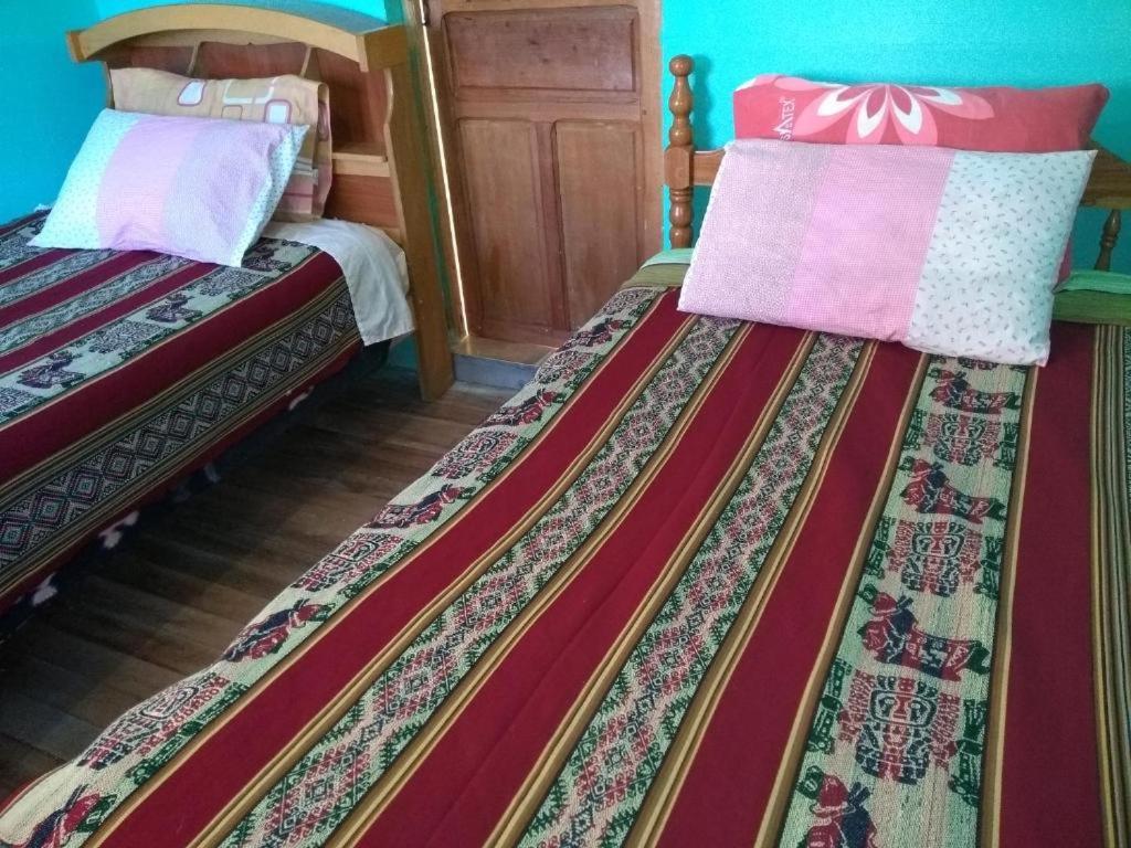 Hotel Hostal Luna Del Titikaka En Isla De La Luna Bolivia Zewnętrze zdjęcie